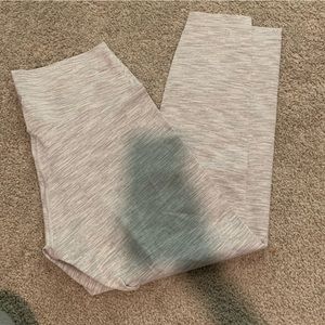 Like new lululemon wunder leggings